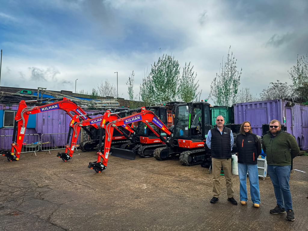 Kilhan Construction Expands Fleet with Three New Kubota Excavators from Boss Plant Sales Ltd.